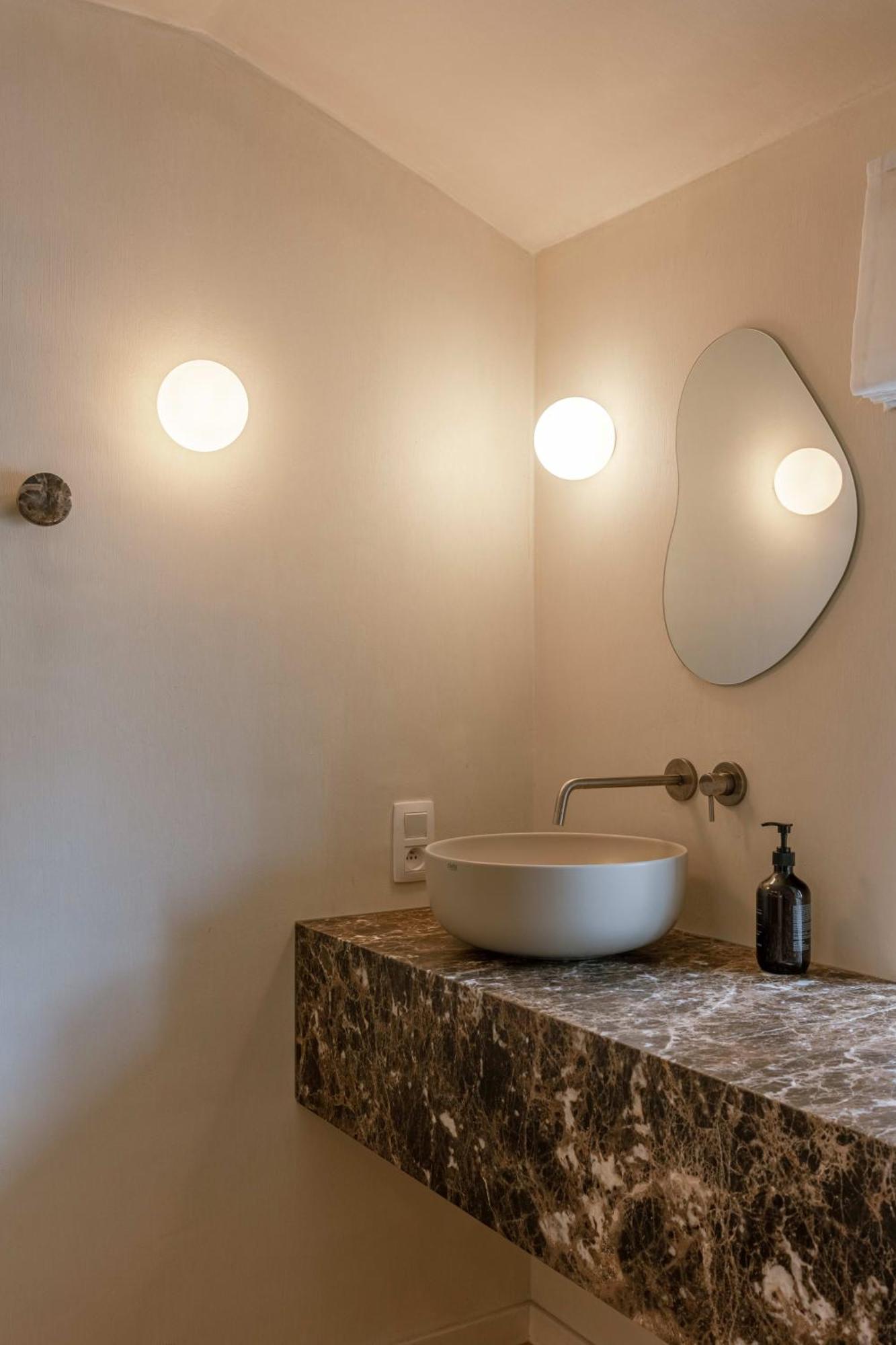 Apartamento Huswell - Urban Getaway For Two In The Heart Of Amberes Exterior foto