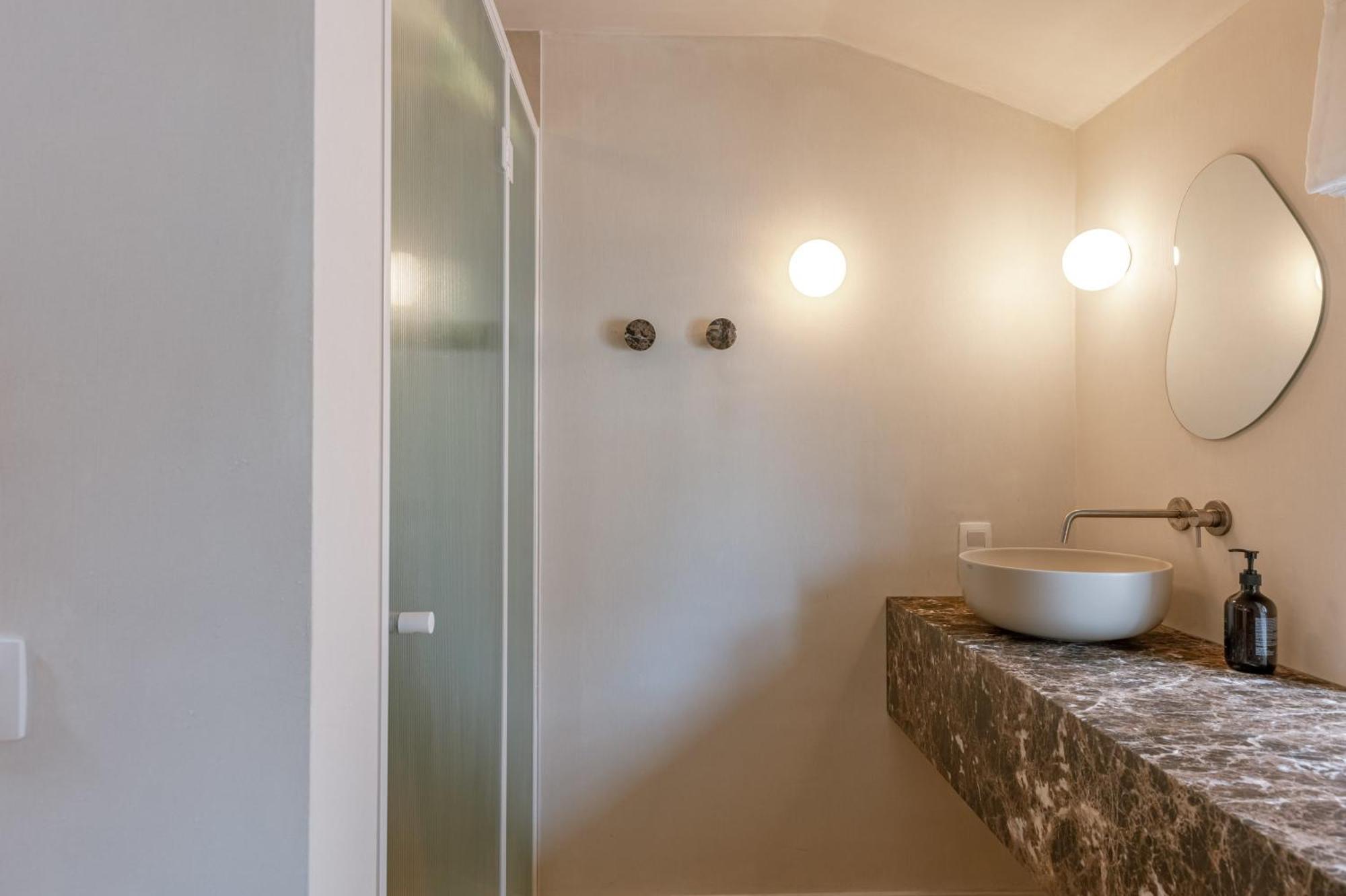 Apartamento Huswell - Urban Getaway For Two In The Heart Of Amberes Exterior foto